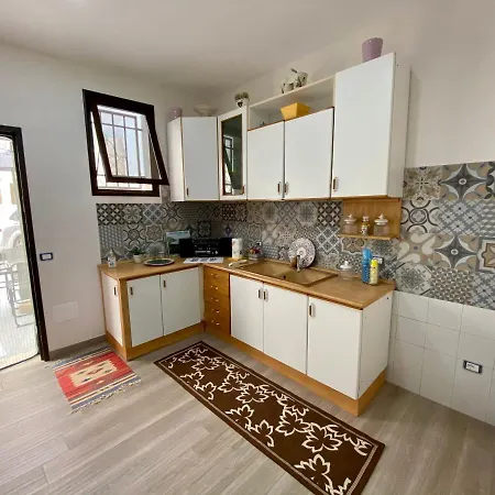 Seacily House 3*