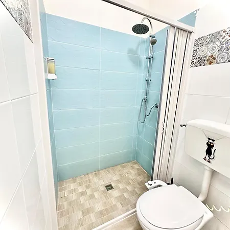 Seacily House Guest house *